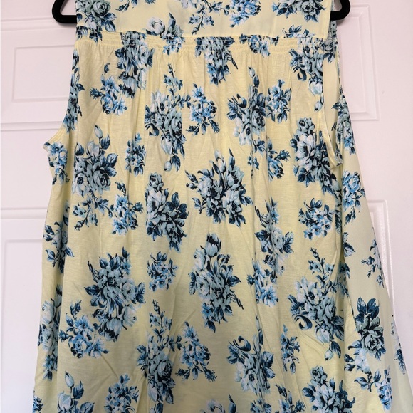 LOFT Sleeveless Floral Blouse - Soft Yellow and Blue - Picture 4 of 4